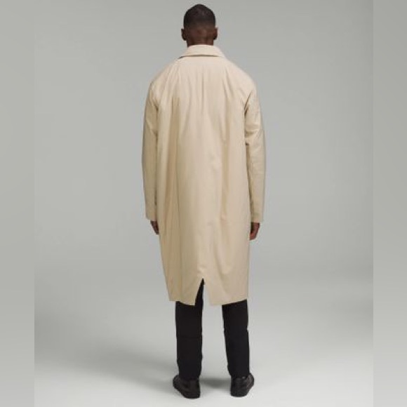 lululemon parkway insulated coat - Picture 2 of 4